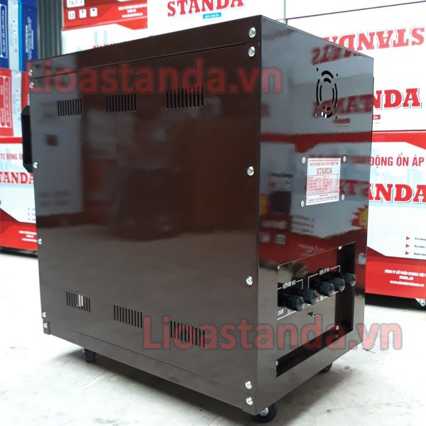 su-dung-on-ap-standa-20kva-chinh-hang-cho-thiet-bi-noi-dia-nhat (2)