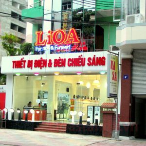 lioa-standa-khai-truong-showroom-o-my-dinh-ha-noi